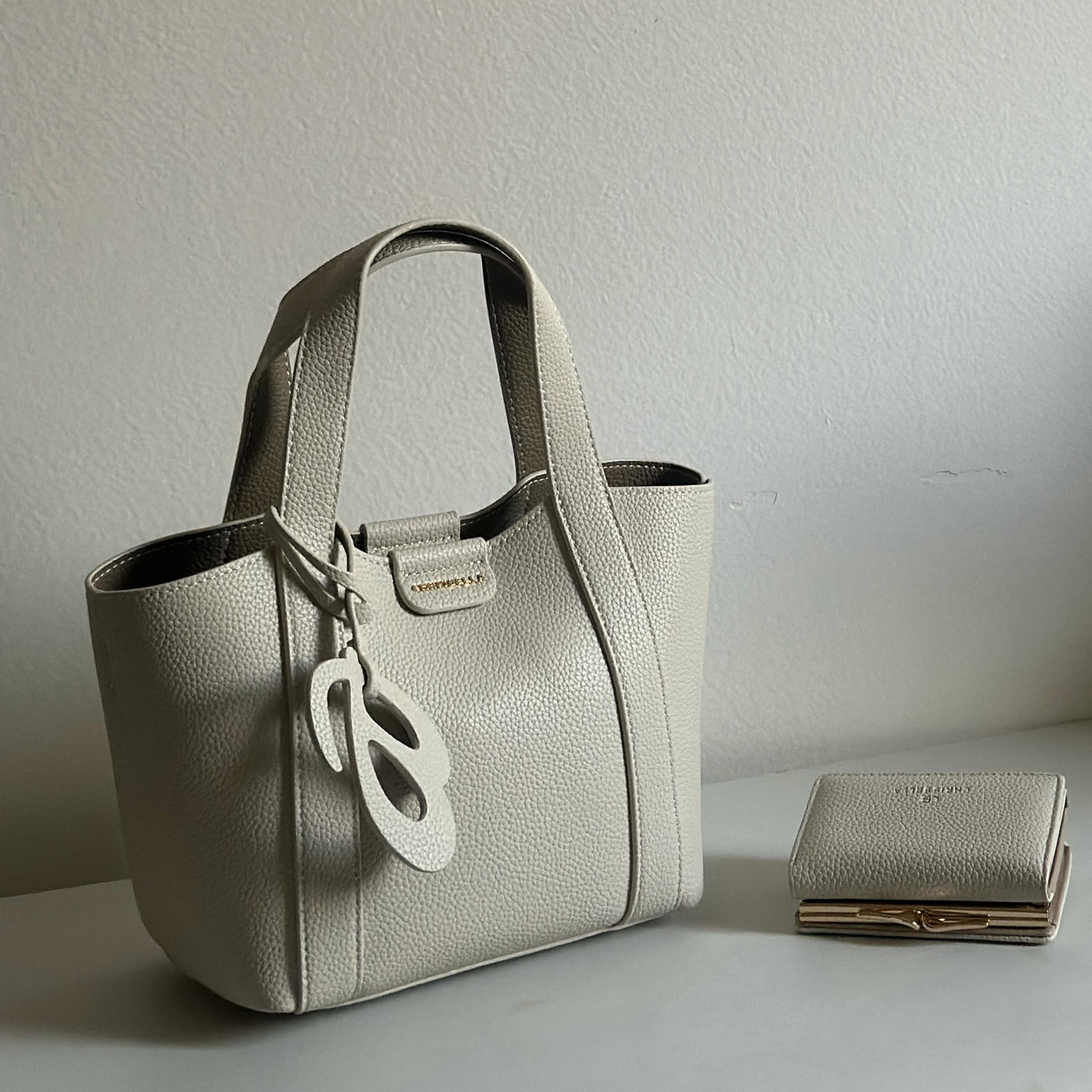 Chrisbella New Trending Handbag with wallet AA012404073651